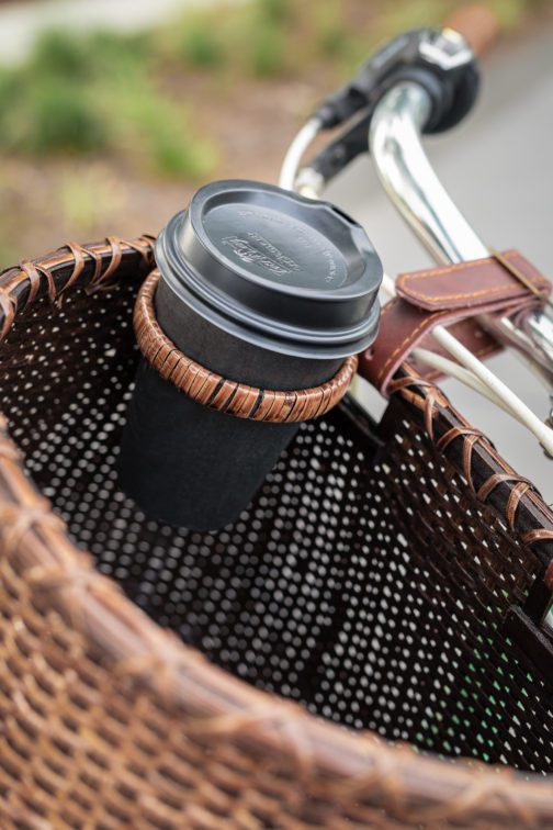 bike basket with built in coffee holder